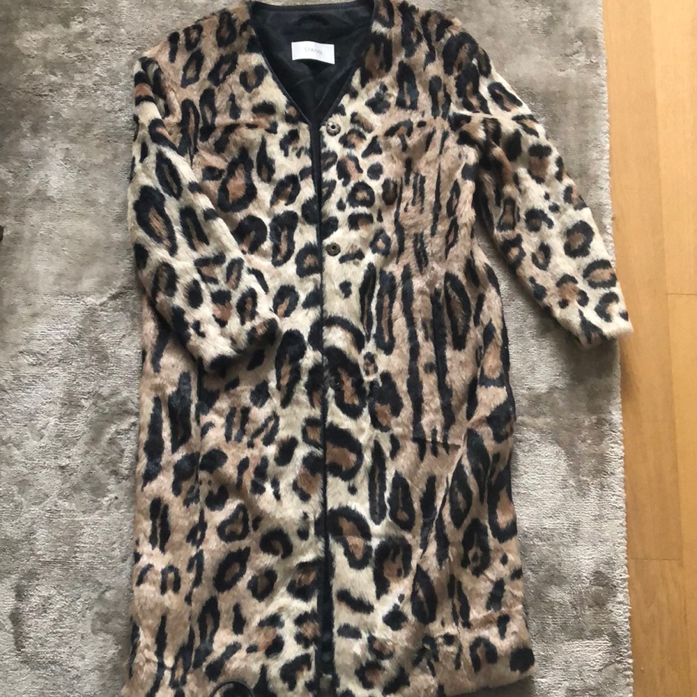 Stand Leopard Faux Fur Coat